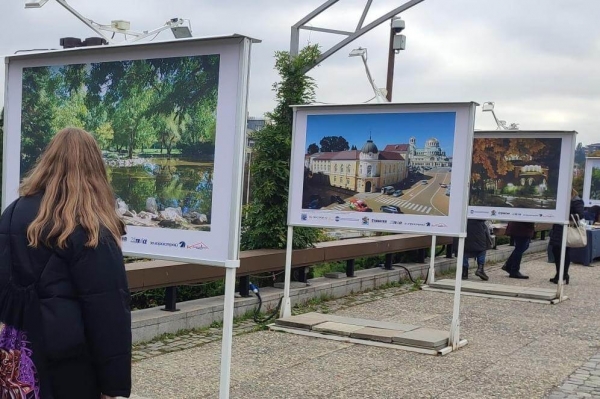 The Mayor of Sofia opened a photo exhibition See Sofia - 15 years of building together for the people